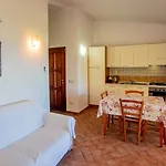 Li Chessi Arancio Piscina Pace E Vista Mare شقة