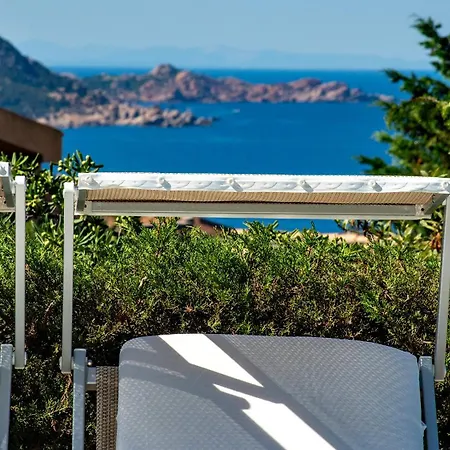 Апартаменты Li Chessi Arancio Piscina Pace E Vista Mare Коста-Парадисо