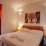 公寓 Li Chessi Arancio Piscina Pace E Vista Mare *