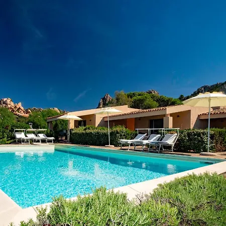 Li Chessi Arancio Piscina Pace E Vista Mare Apartament *