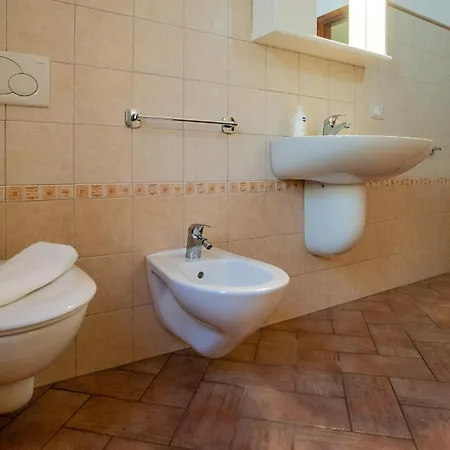 Li Chessi Arancio Piscina Pace E Vista Mare Lejlighed