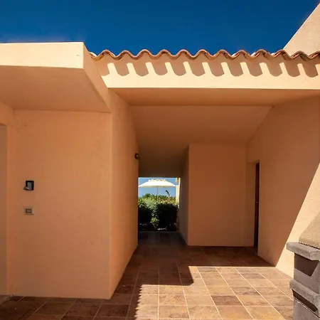 Li Chessi Arancio Piscina Pace E Vista Mare *